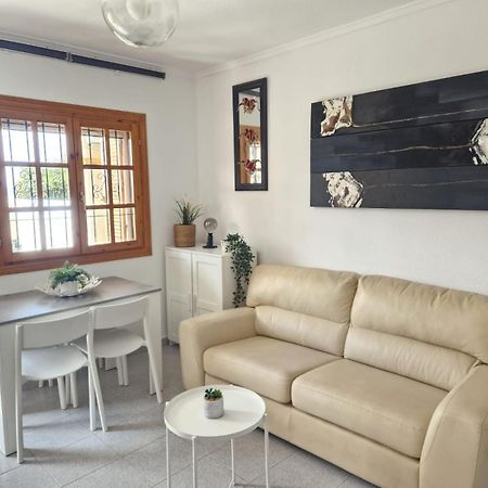 Casa Chloe, Urbanizacion Privada Villa Torrevieja Kültér fotó