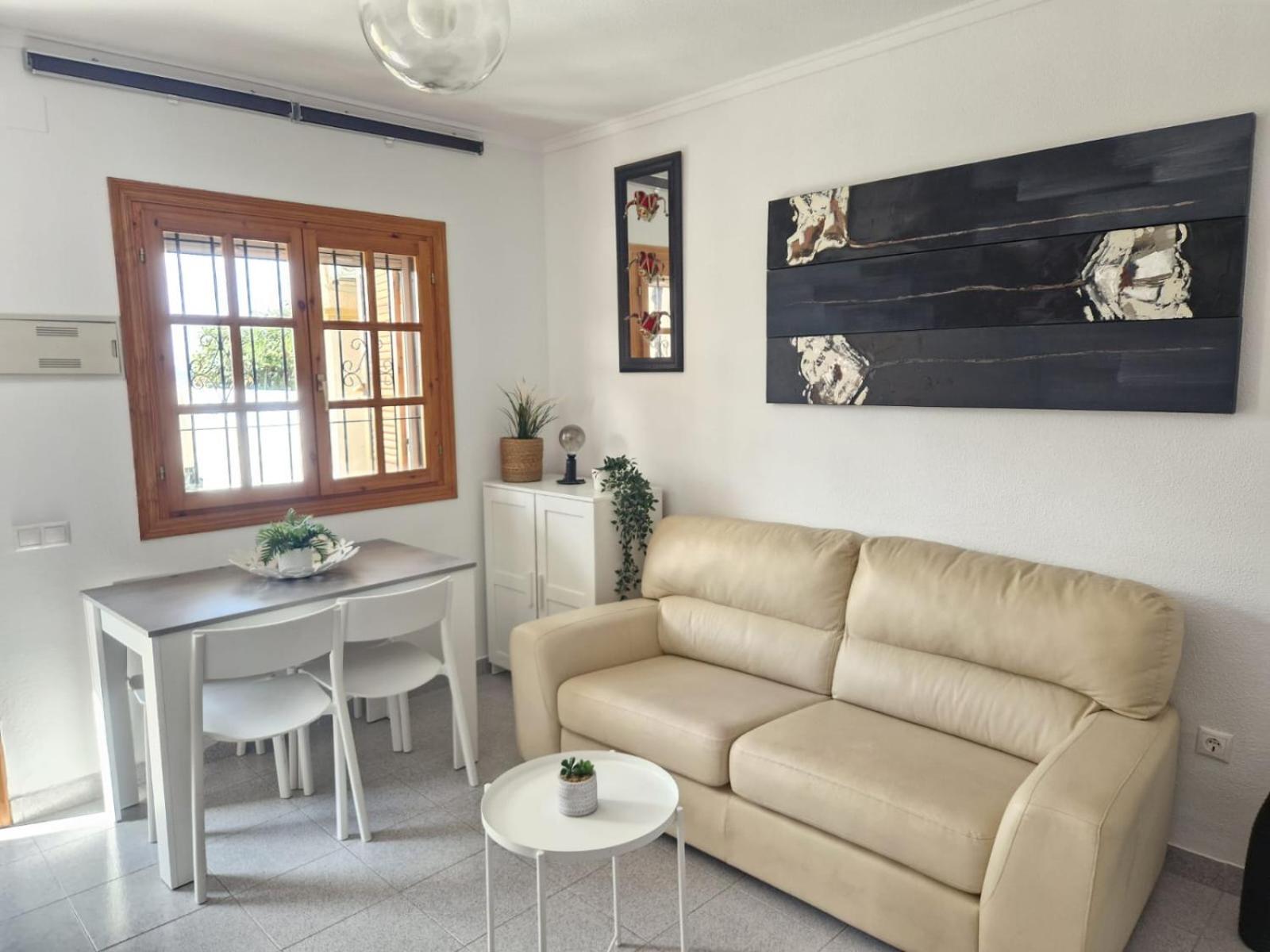 Casa Chloe, Urbanizacion Privada Villa Torrevieja Kültér fotó